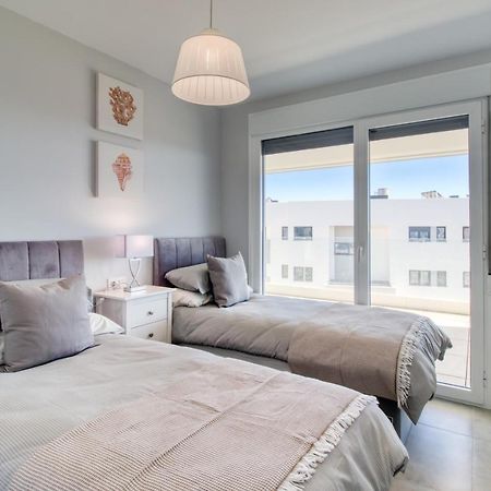 Newly Constructed 2 Bed Apartment With Sea Views Casares Exterior foto